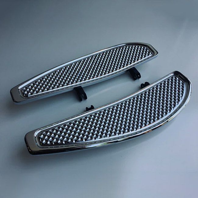 M8 ソフテイル ワッフル・19インチ フットボード (ブラック)3