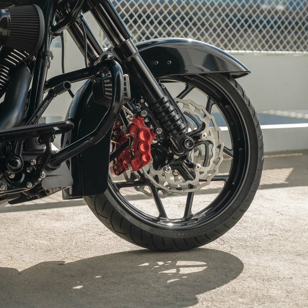 008以降 ツーリング アレンネス スパイダー フロントホイール・ハブキット (ブラック)2