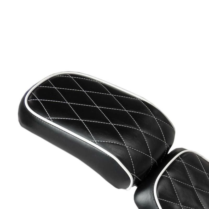 Le Pera Bare Bones ホワイトステッチ　ダイアモンドピリオンシート