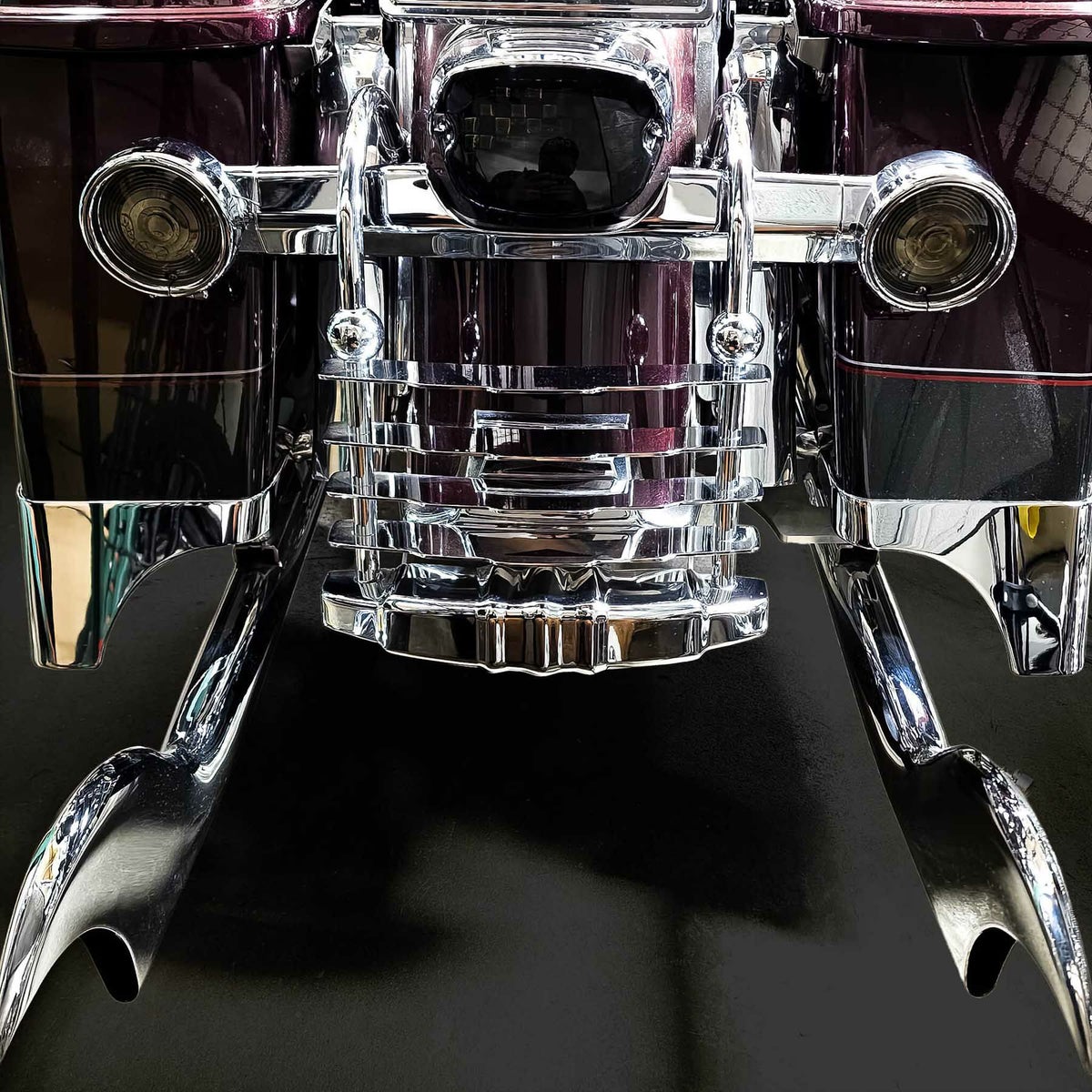 1994～2008 ロードキング エルレイ・チーズグレイター リアバンパー クローム1