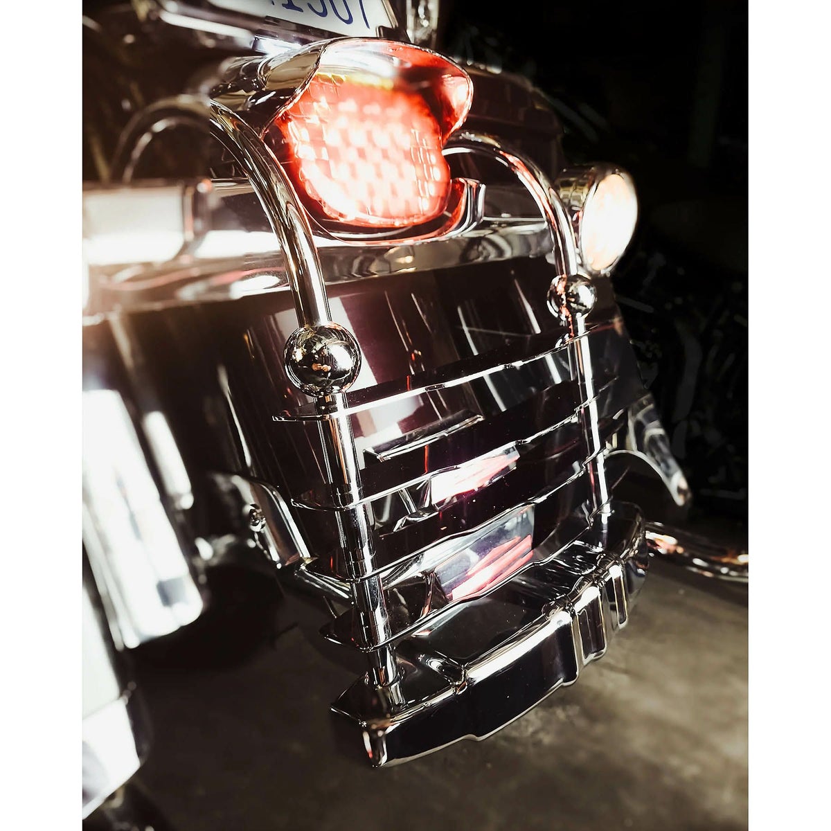 1994～2008 ロードキング エルレイ・チーズグレイター リアバンパー クローム2