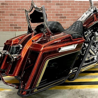 Siouxicide Choppers サドルバッグガード ブラック ハーレー FLHX 