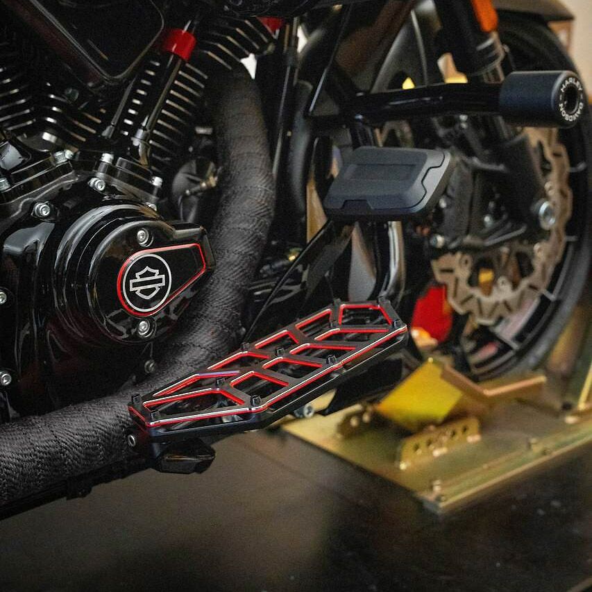 コドリン NXL レッドライン・フロアボード1