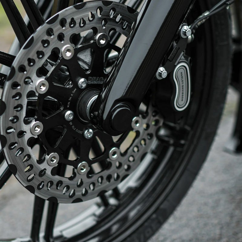 M8 ソフテイル フロント アクスルカバー