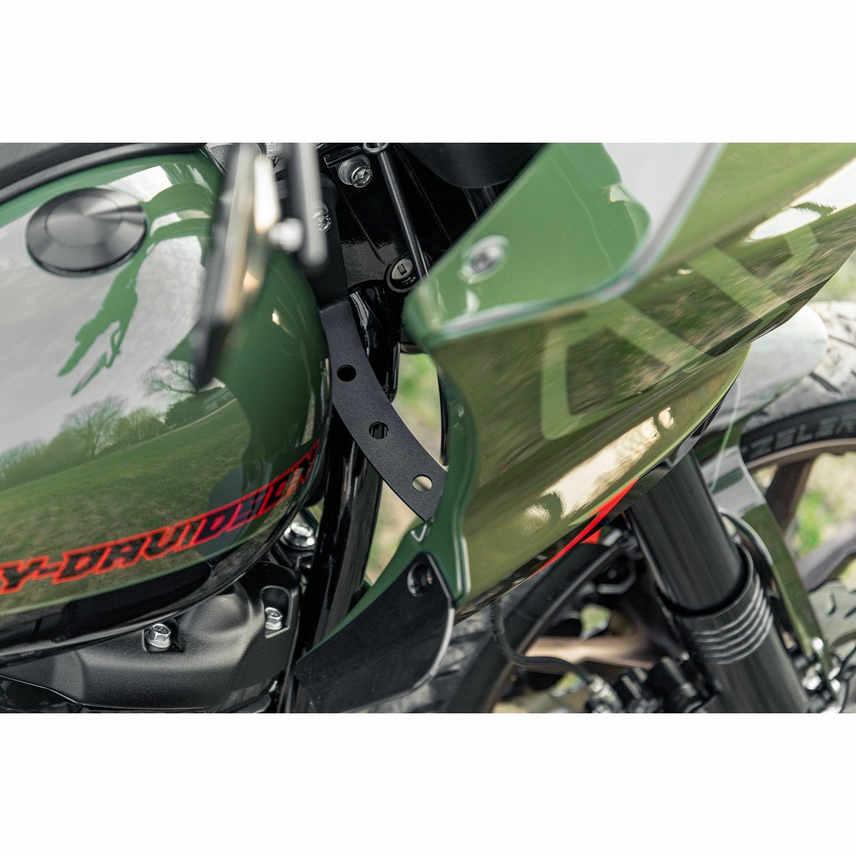 ローライダーST ステルス フェアリングサポートブラケット7