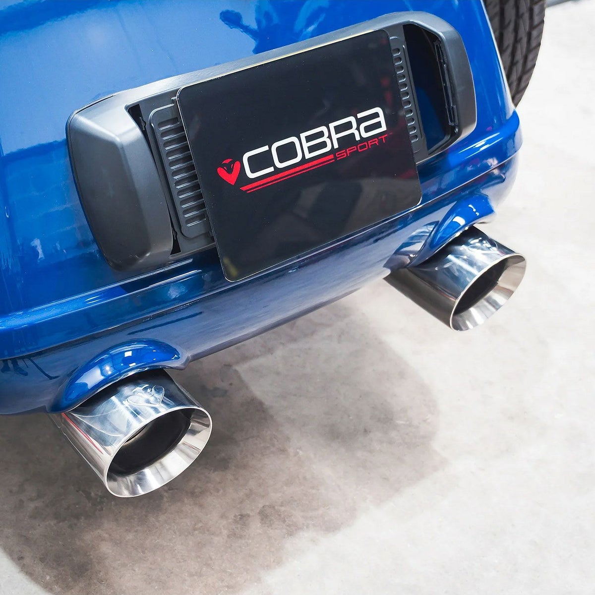 2021以降 トライク スラッシュカット・スリップオンマフラー (ポリッシュ)1