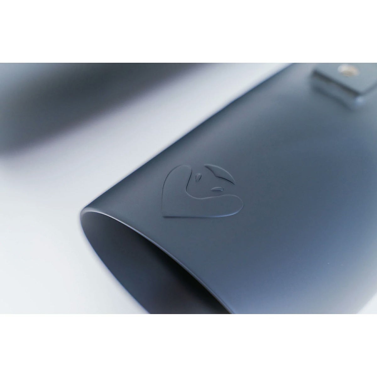 2021以降 トライク スラッシュカット・スリップオンマフラー (ブラック)2