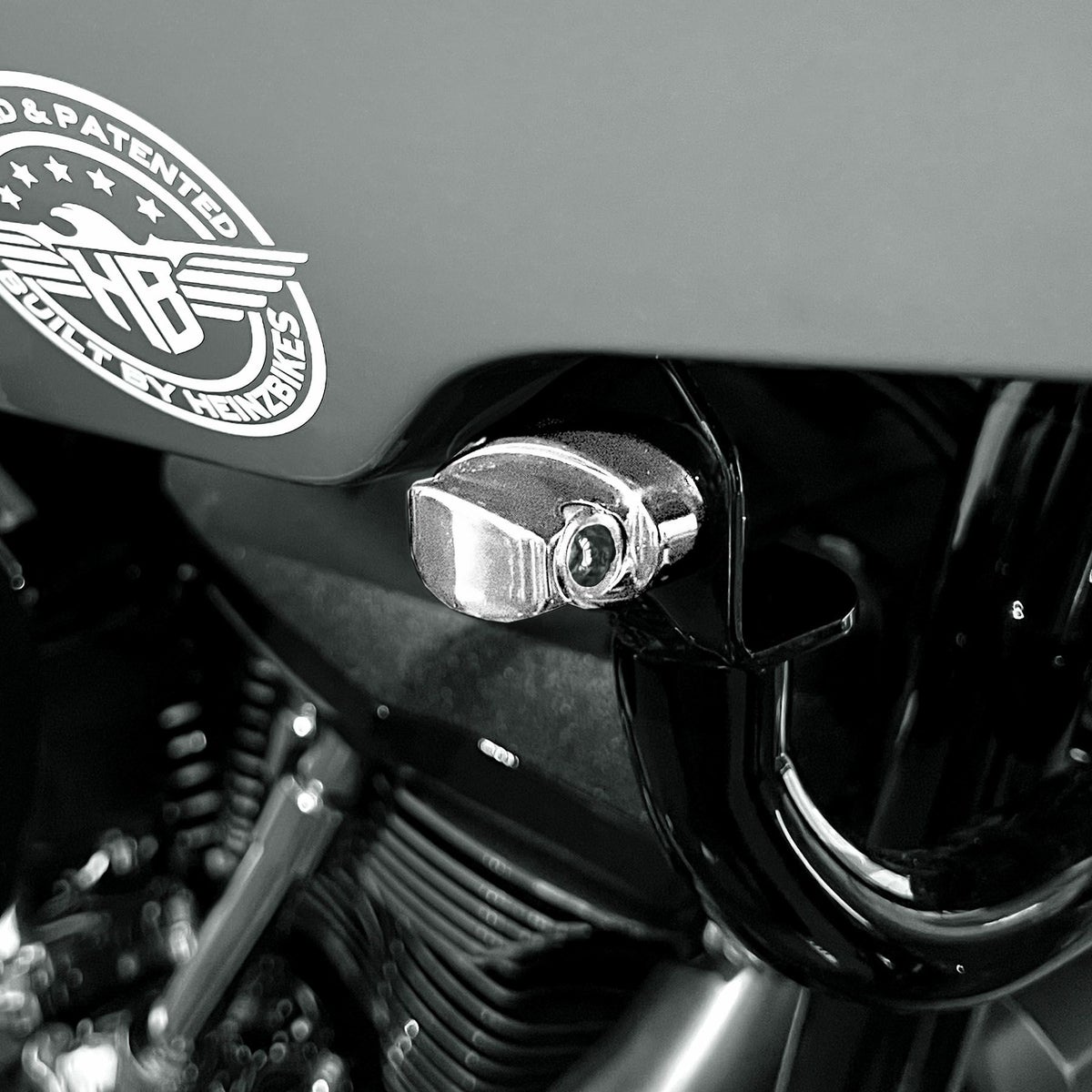 ローライダーST ナノ・フロントウィンカー (クローム)