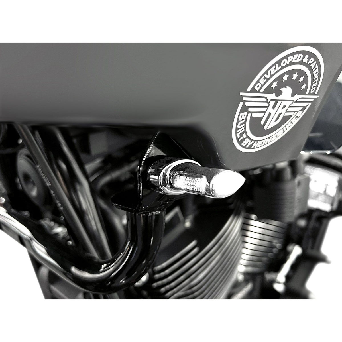  ローライダーST マイクロ・フロントウィンカー (クローム)1