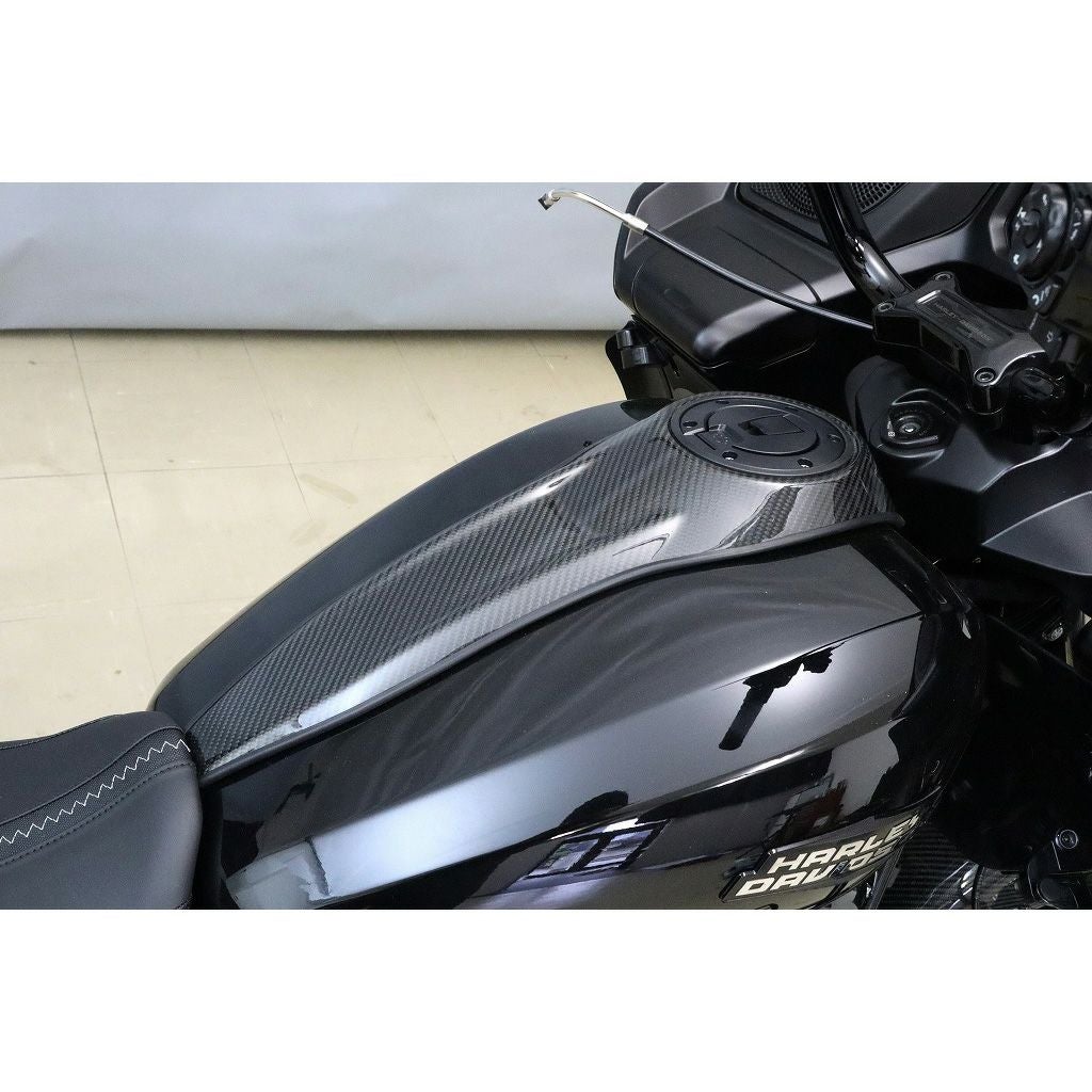 2024以降 ツーリング ドライカーボン・タンクコンソール (綾織り/艶有り)4