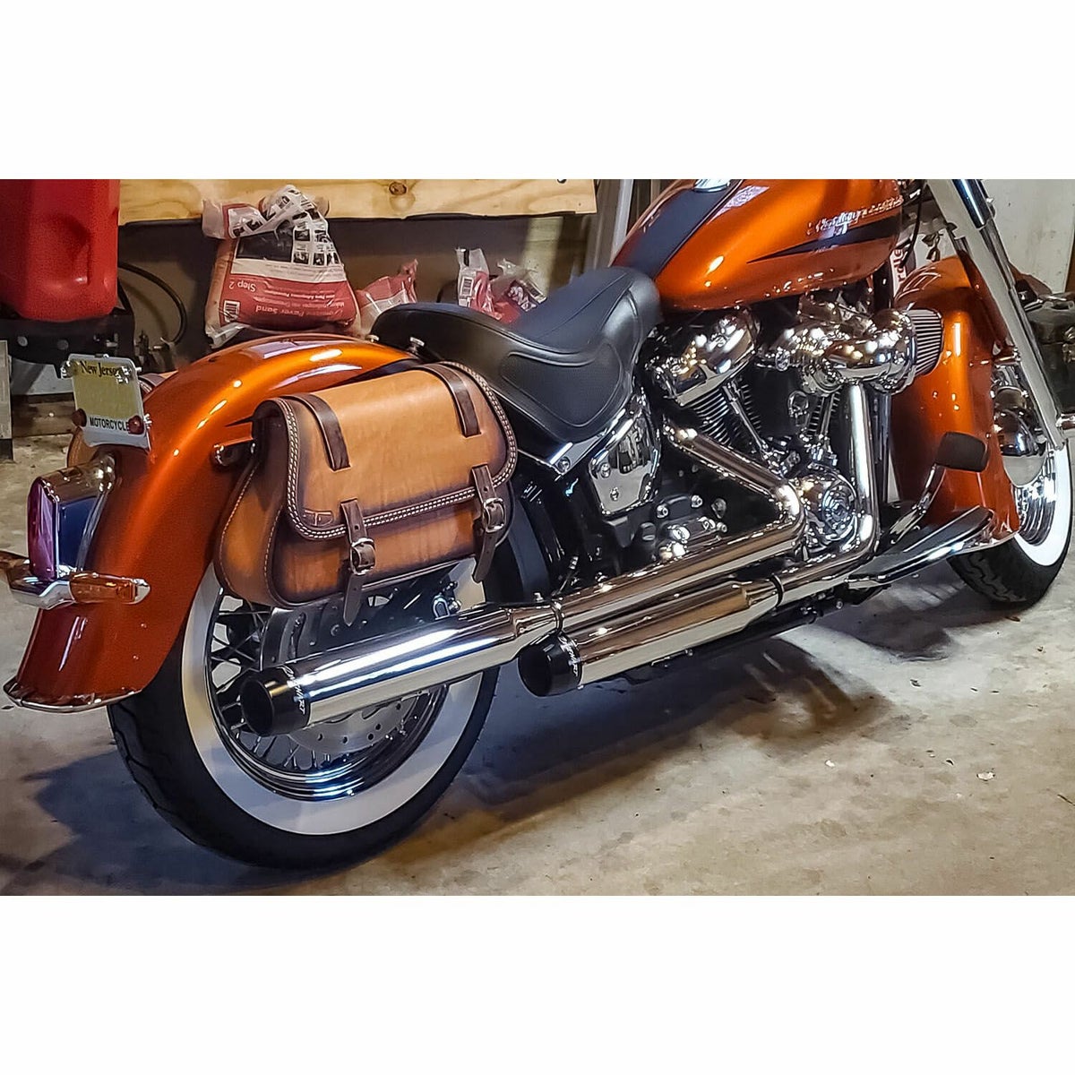 エンズクオイオ Folk レザーサドルバッグ (ディストレスト・ツートーン) M8ソフテイル1