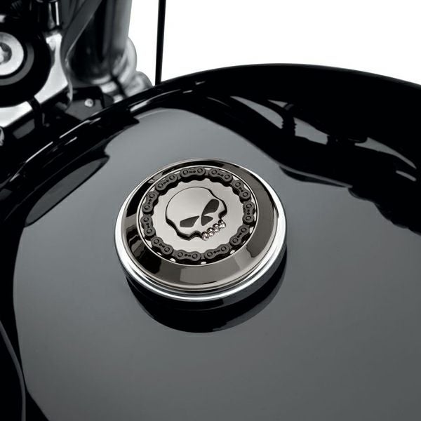 スカル＆チェーン・フュエルキャップ・メダリオン　スモーキークローム-02