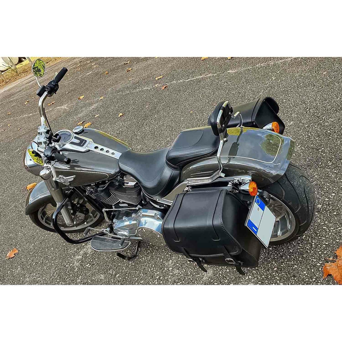 エンズクオイオ リトル GLAM レザーサドルバッグ (ディストレスト・ツートーン・ダーク)5