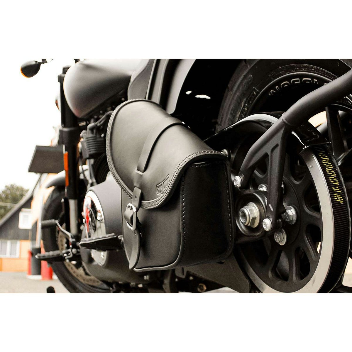 エンズクオイオ REV BOB レザー スイングアームバッグ (型押しレザー)13