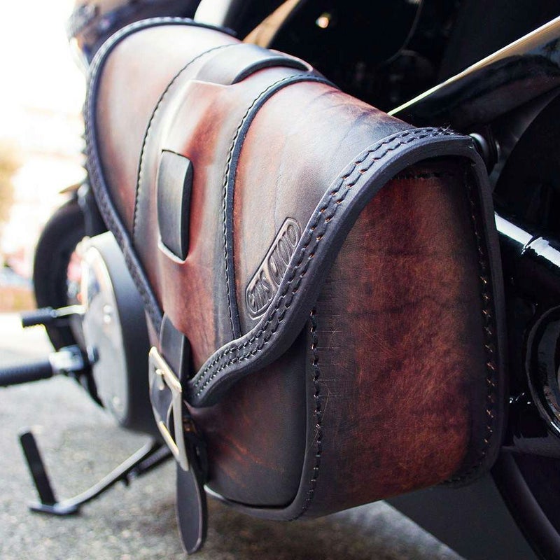 エンズクオイオ BOB Special レザー スイングアームバッグ (ディストレスト・ツートーン・ダーク)