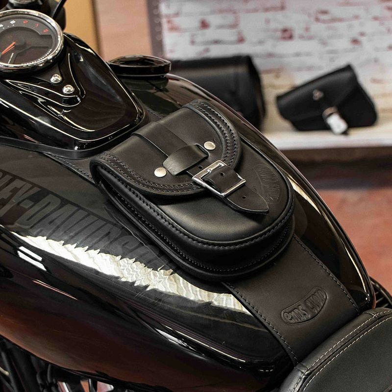 エンズクオイオ Smart レザー タンクバッグ (ブラック) M8 ファットボブ