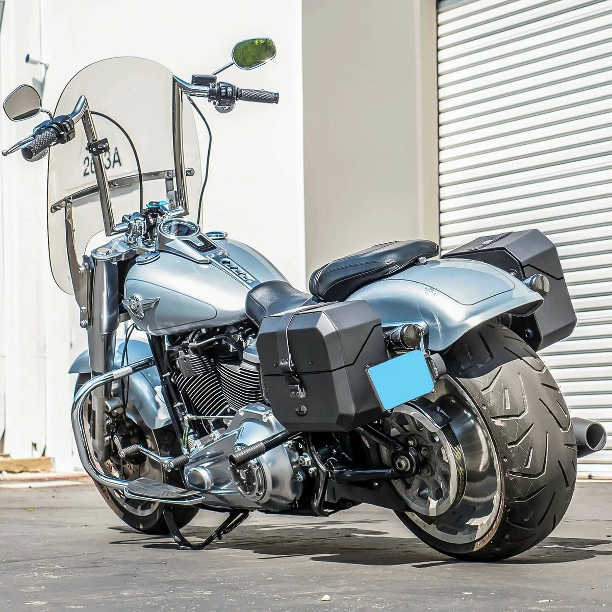 M8 ファットボーイ Outlaw クイックマウント・スモール・サドルバッグ 10L 左用 (レザーラップ)2