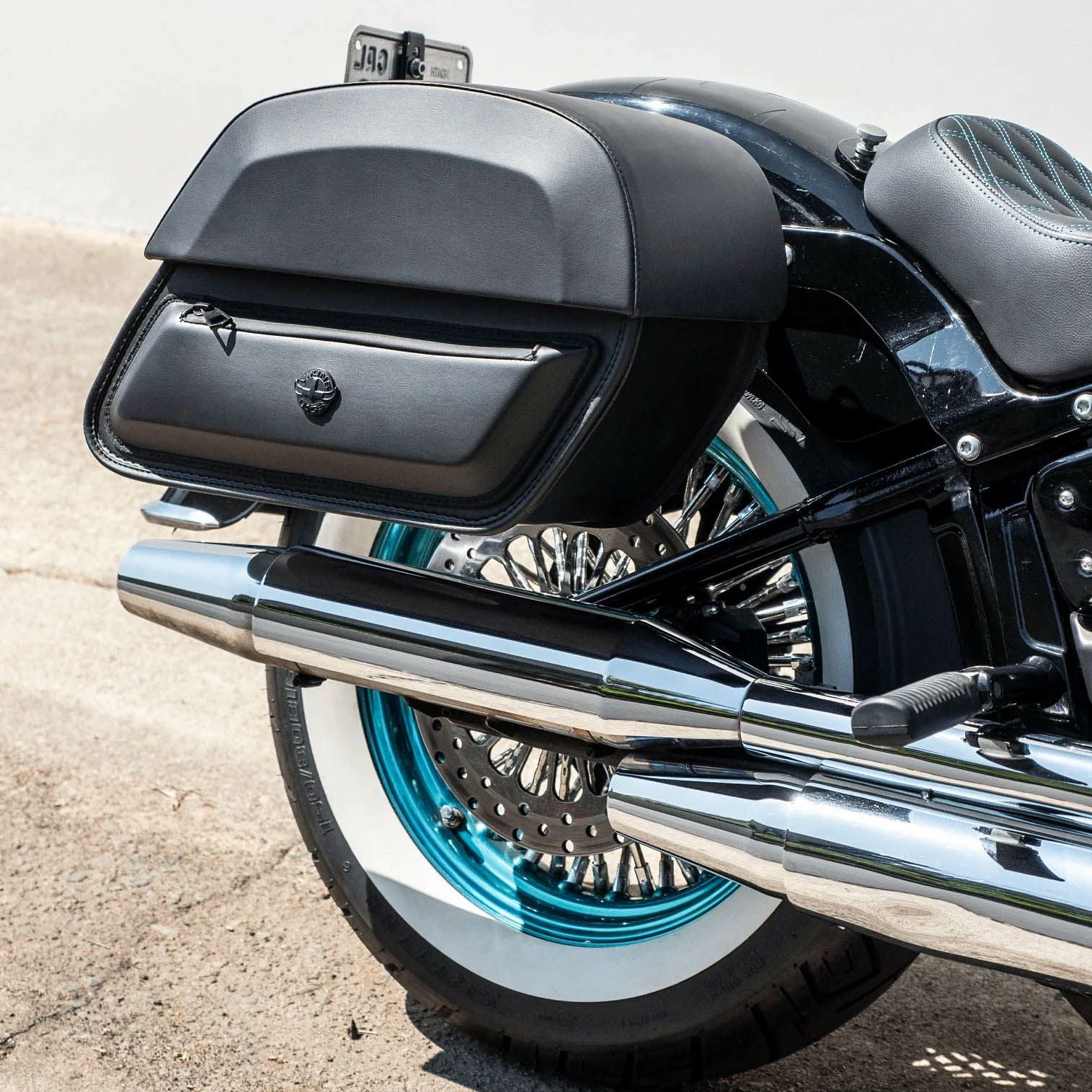 バイキング・バッグ ヘリテイジクラシックFLHC用