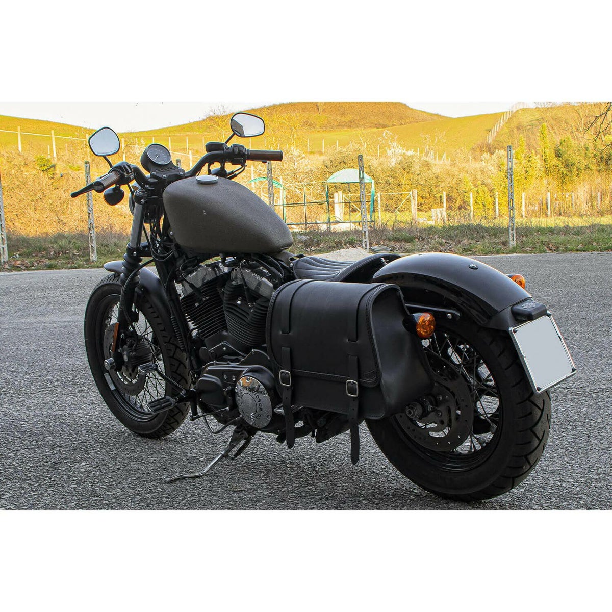 エンズクオイオ Sporty レザーサドルバッグ (リンクルレザー)2