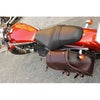 エンズクオイオ Little Boogie レザーサドルバッグ 29L (ダークブラウン)2