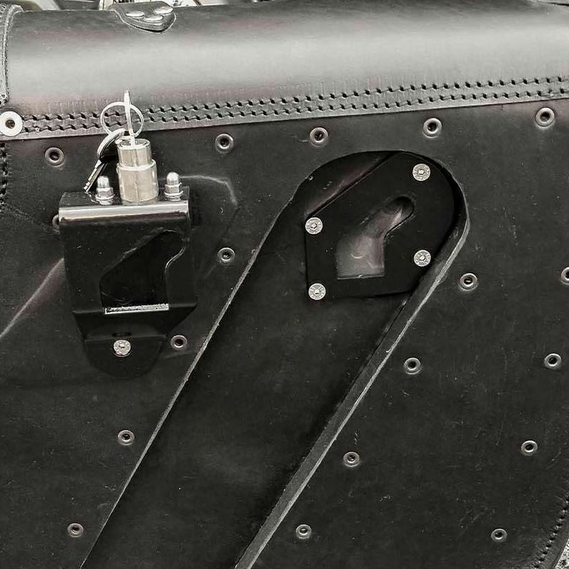 エンズクオイオ Roll Sporty レザーサドルバッグ (ディストレスト・ツートーン・ダーク)7