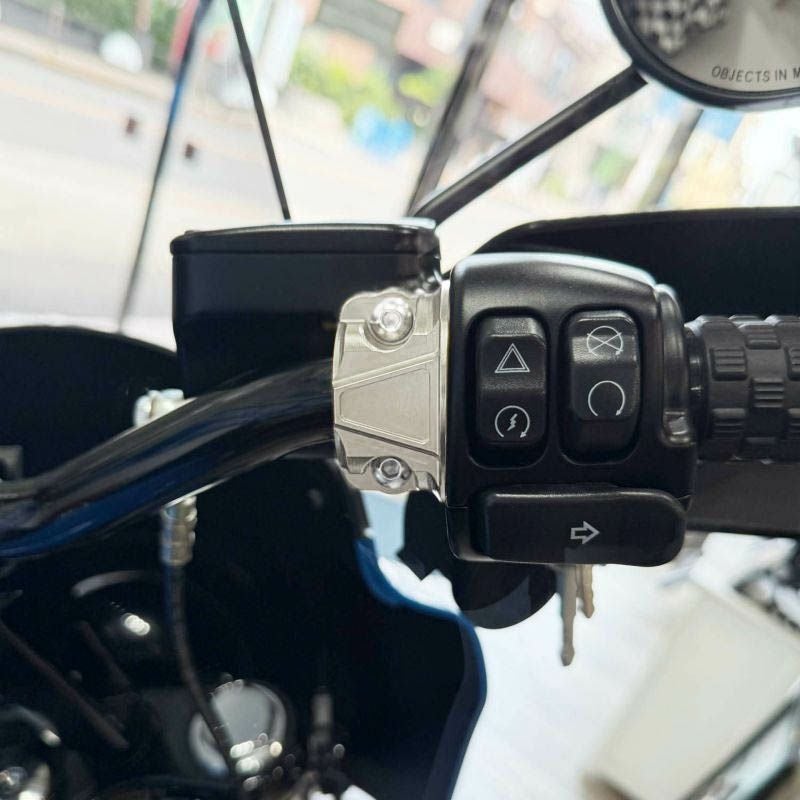 ハンドルバー コントロール クランプ シルバー 2