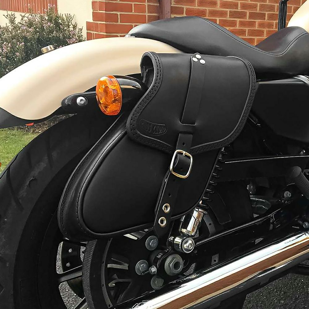 エンズクオイオ Swing レザーサドルバッグ 4.8L (ブラック) スポーツ