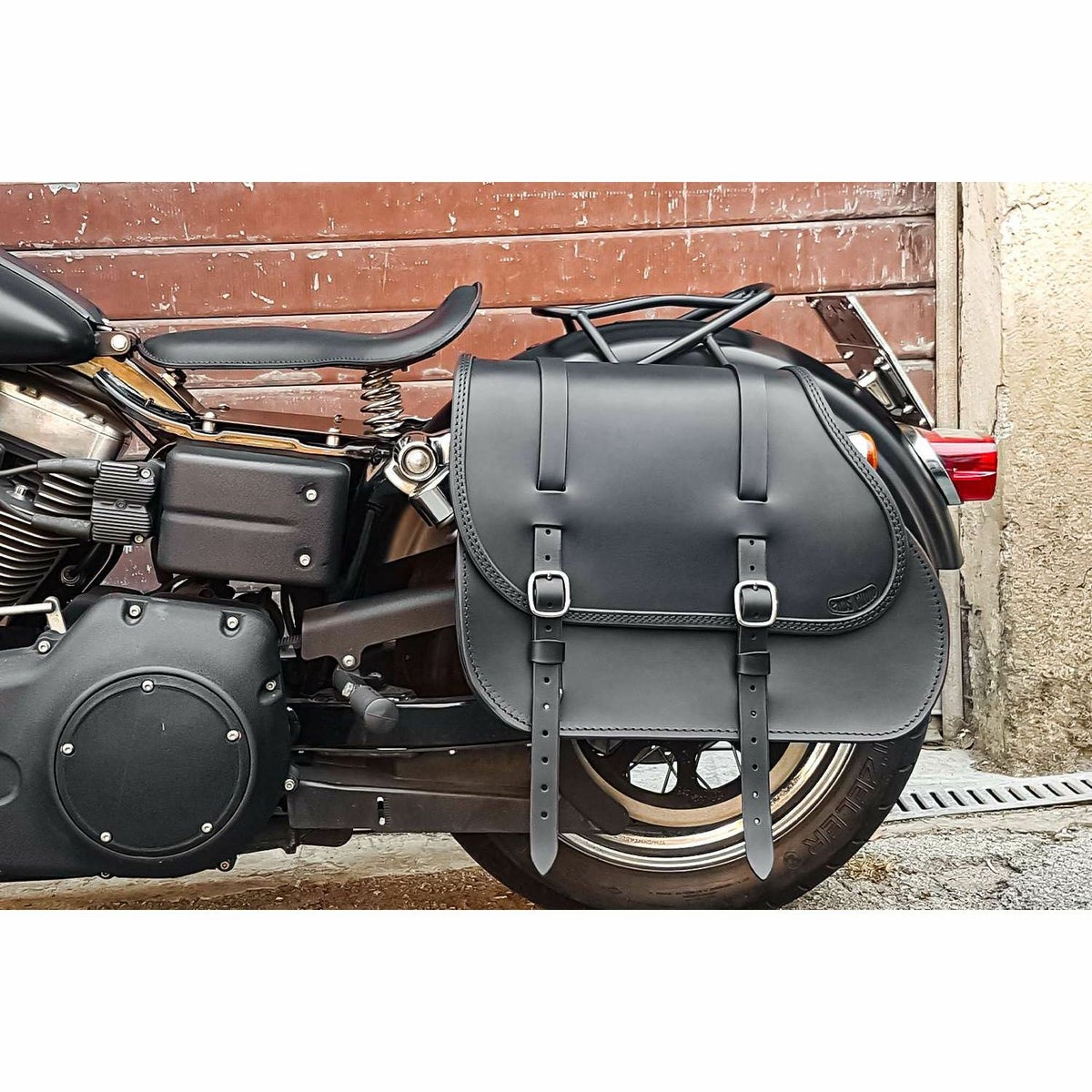 エンズクオイオ Middle Dyna レザーサドルバッグ 29.5L (リンクルレザー)3