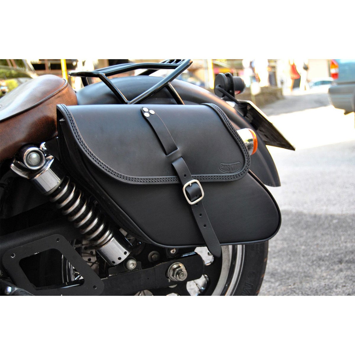 エンズクオイオ Tango レザーサドルバッグ 9L (ダークブラウン)4