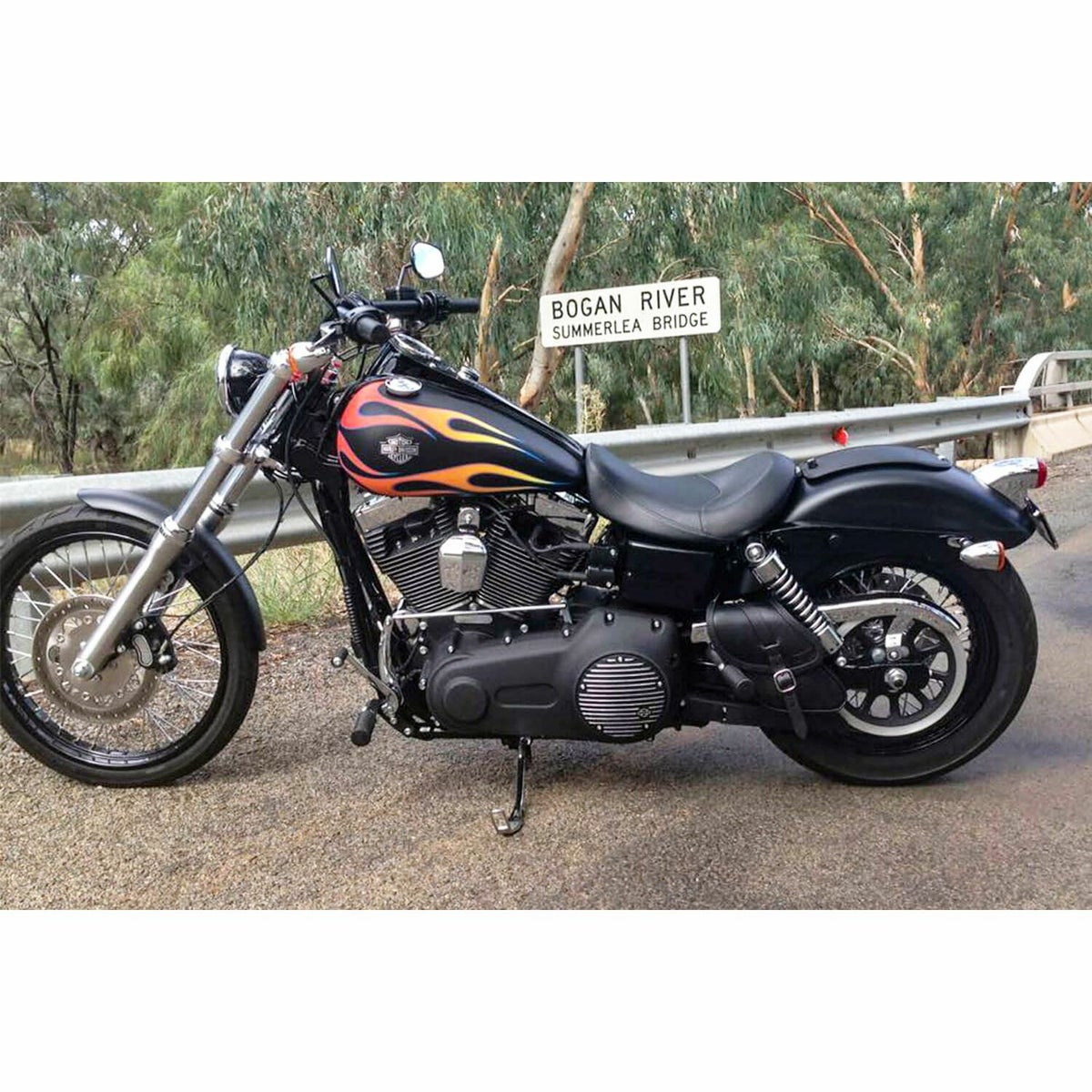 エンズクオイオ POP レザーサドルバッグ 3.2L (ブラック)4