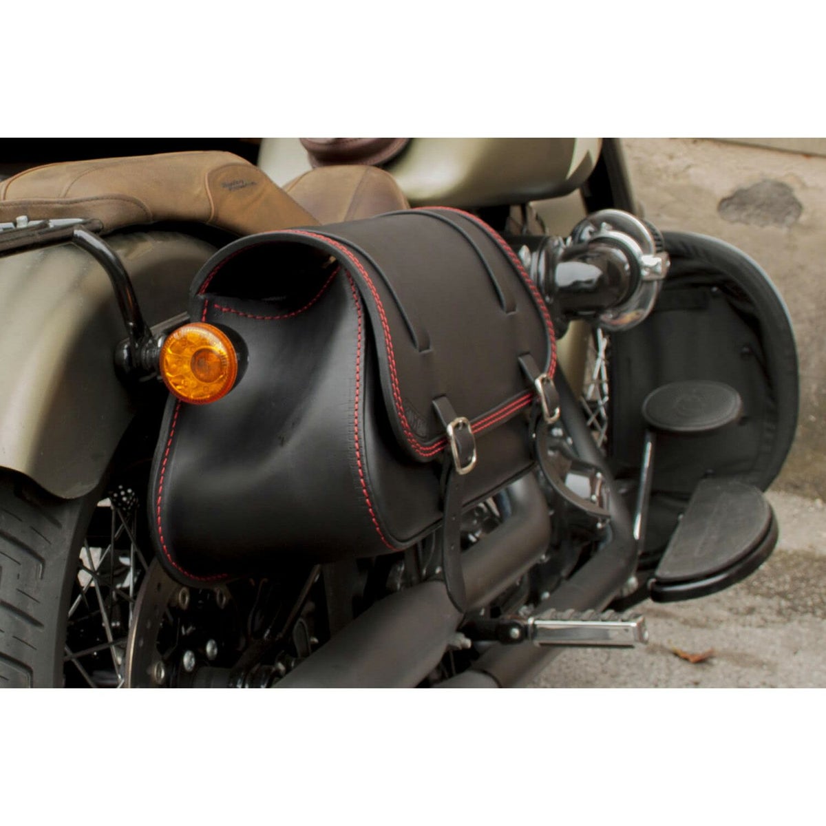 Folk レザーサドルバッグ 12L (ハマードレザー)8