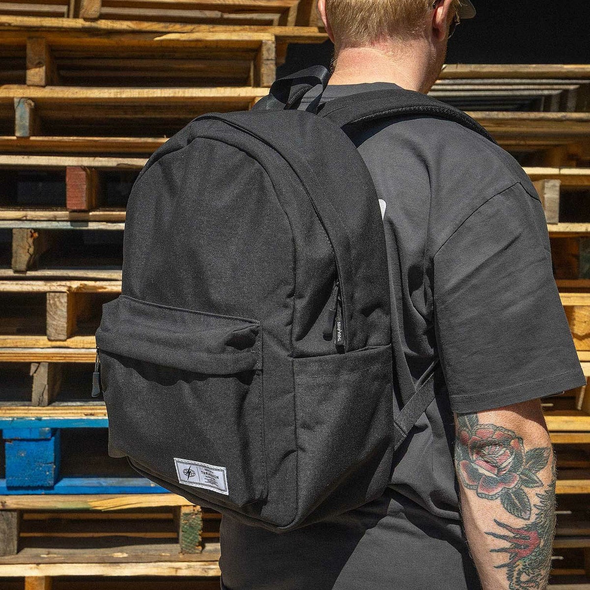 スラッシンサプライ トレードマーク ミニバッグパック 30L THRASHIN SUPPLY