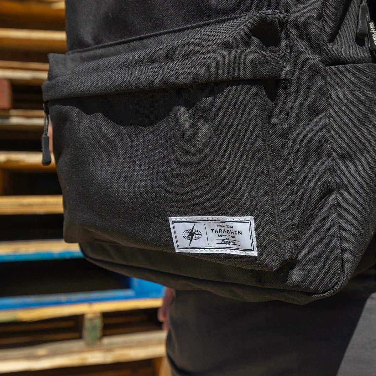 スラッシンサプライ トレードマーク ミニバッグパック 30L THRASHIN SUPPLY 2