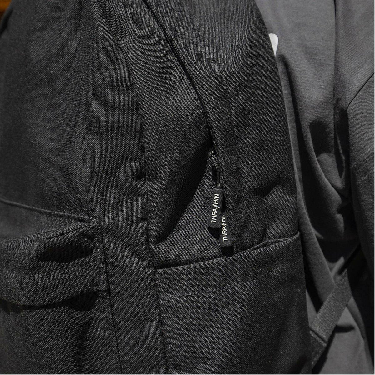 スラッシンサプライ トレードマーク ミニバッグパック 30L THRASHIN SUPPLY 3