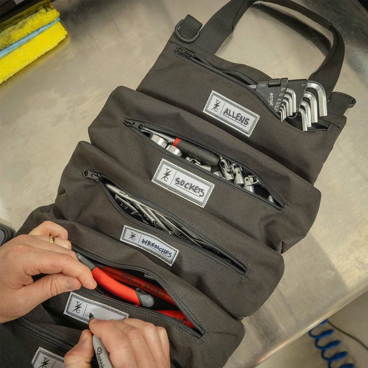 スラッシンサプライ ジャンボ ツーツロールバッグ THRASHIN SUPPLY 2