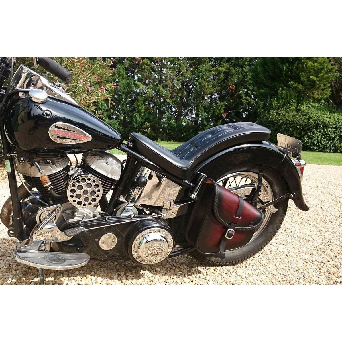 BOB レザー スイングアームバッグ 7L (ツートーン・ダーク)1