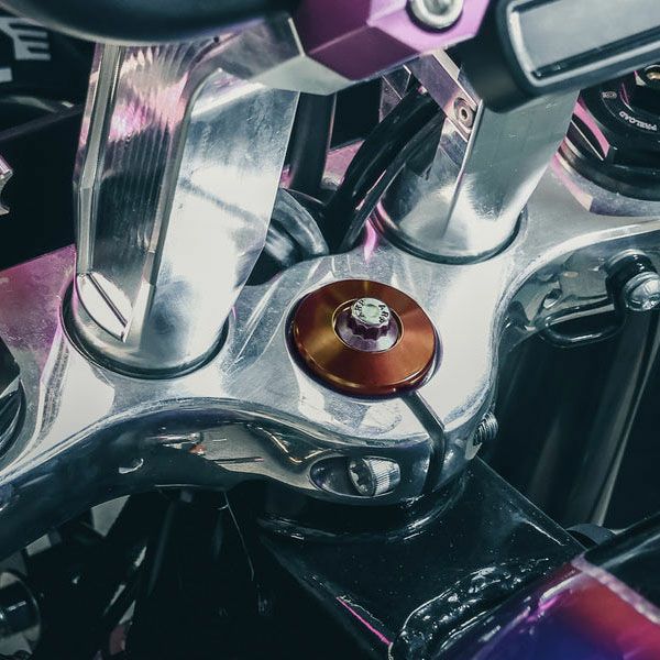 M8 ソフテイル ビレット フォークステムキャップ ブロンズ OG