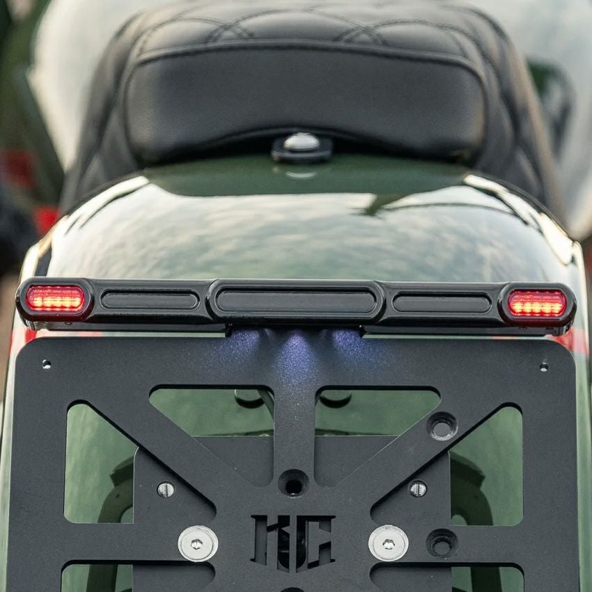 M8ソフテイル LEDテールライト/ターンシグナル コンボキット