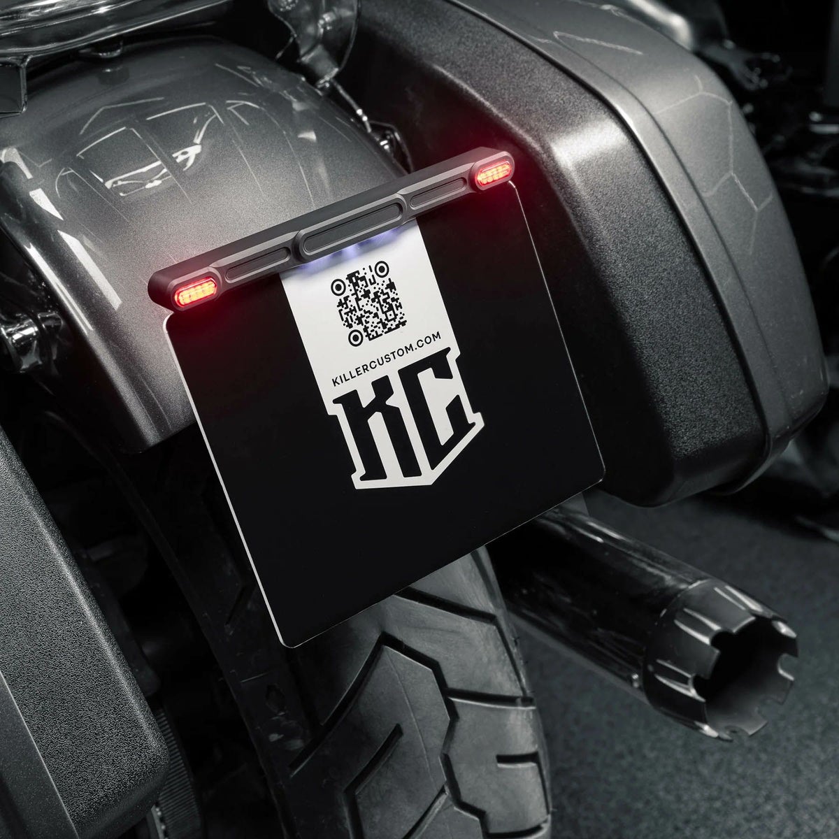 M8ソフテイル LEDテールライト/ターンシグナル コンボキット3