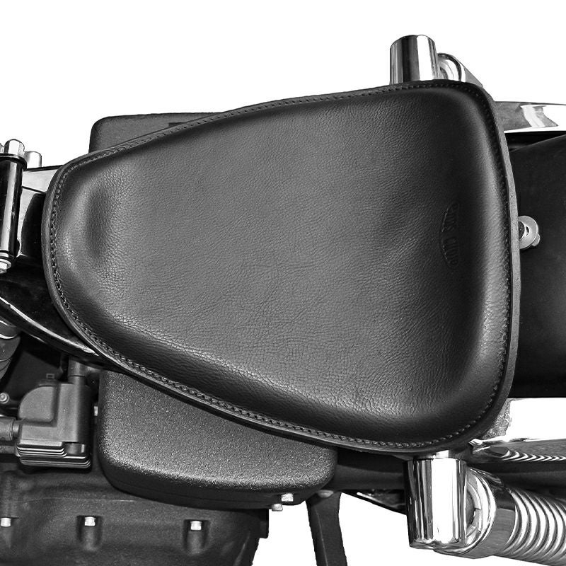 Dyna Low レザーシート (ブラック)