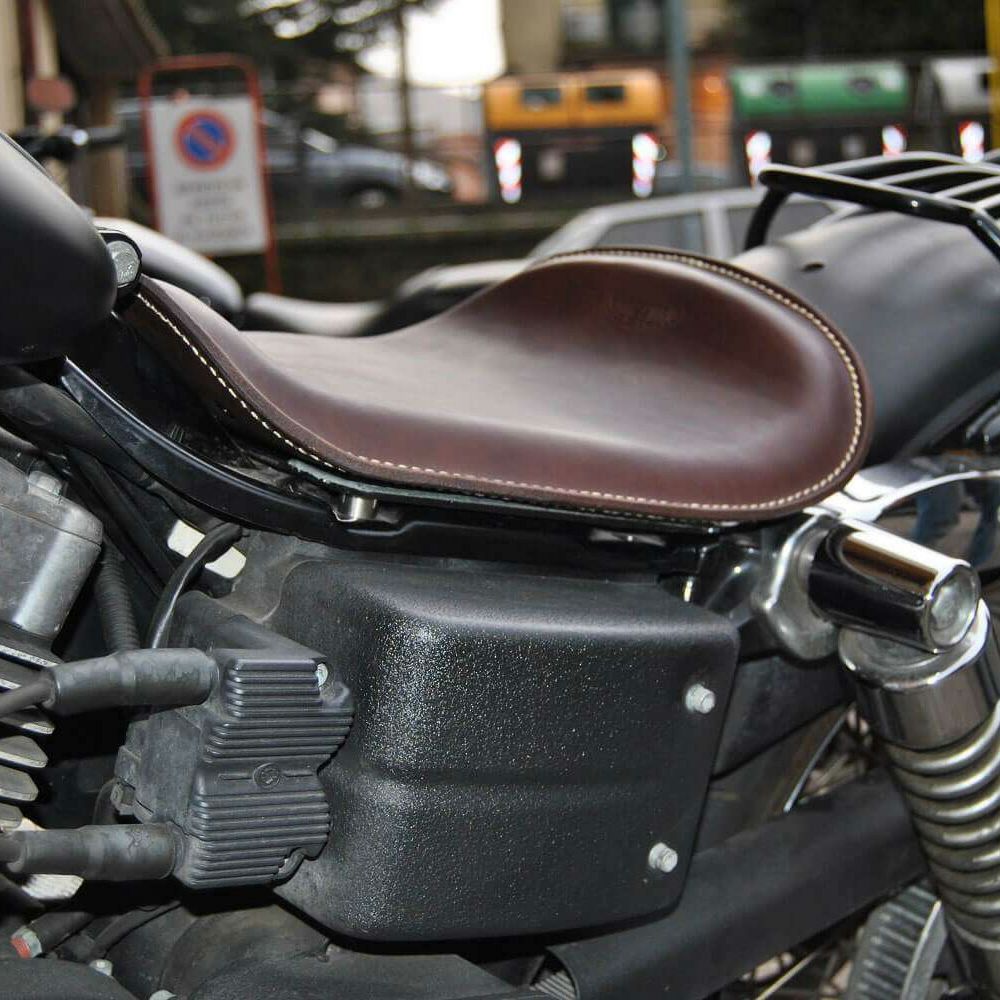 エンズクオイオ Dyna Low レザーシート (ダークブラウン) ダイナ