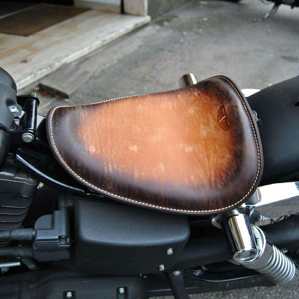 エンズクオイオ Dyna Low レザーシート (ディストレスト・ツートーン