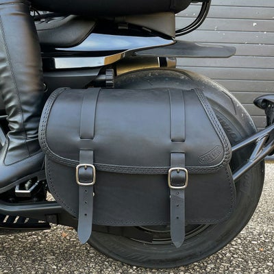 SportsterS サドルバッグ、ツーリングバッグ｜ハーレーカスタムパーツ 