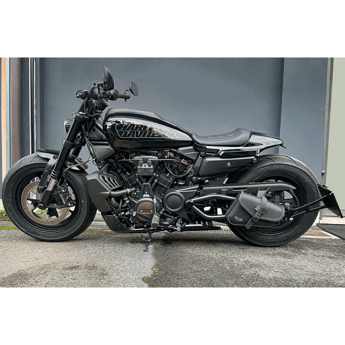 Rev Fusion レザーサドルバッグ 3.5L1