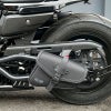 Rev Fusion レザーサドルバッグ 3.5L (型押しレザー)
