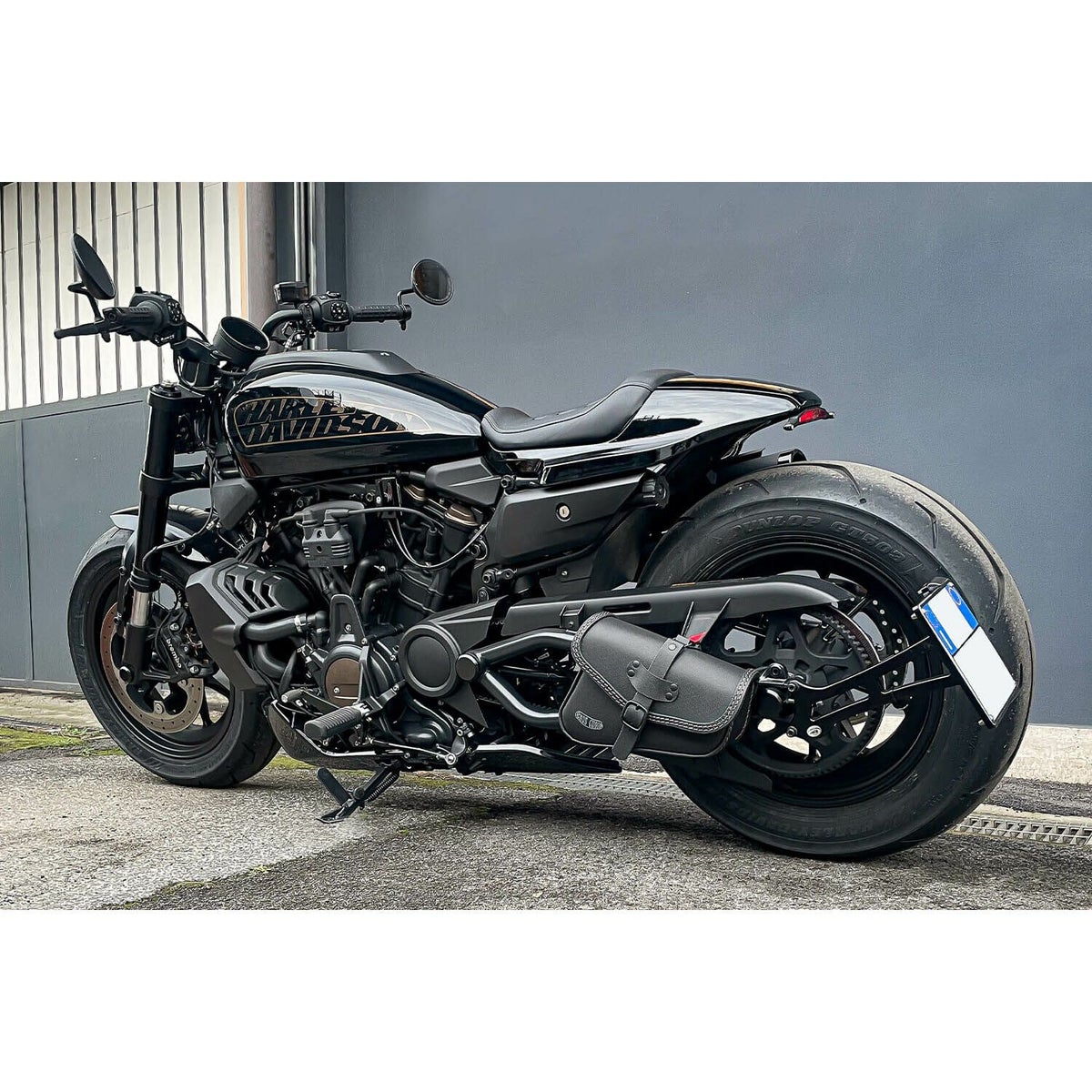 Rev Fusion レザーサドルバッグ 3.5L (型押しレザー)2