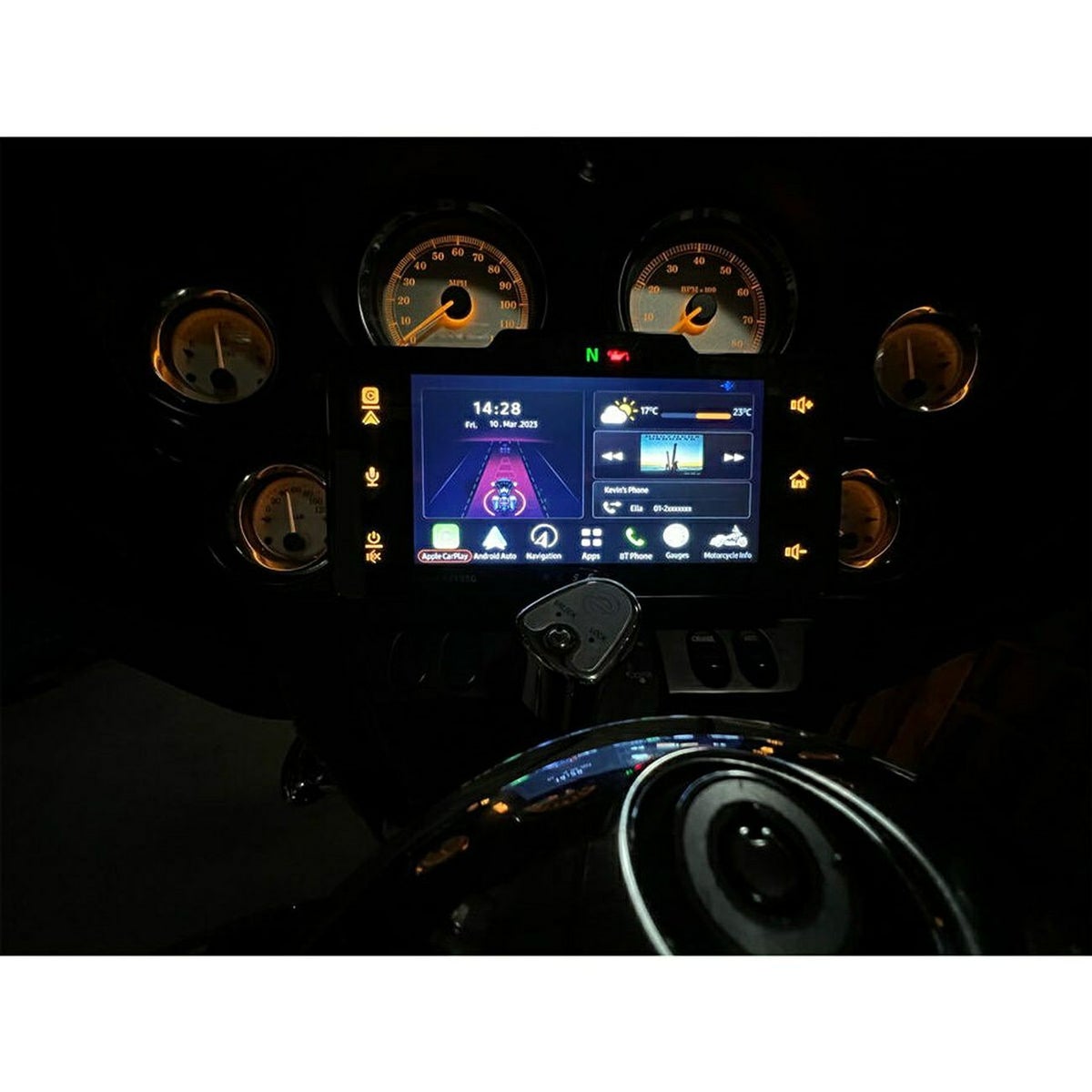 ストリートグライド 1998～2013 WHDSG プラグ＆プレイ オーディオ ヘッドユニット 日本語訳説明書付 Soundstream Reserve 4