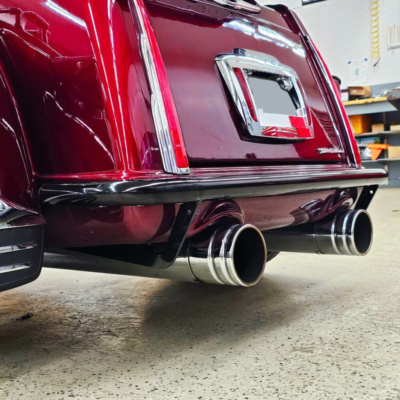 トライグライド リアバンパー (グロスブラック)