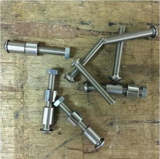 Leather Pros Retroシリーズ V3 マウンティングキット FXR用 01