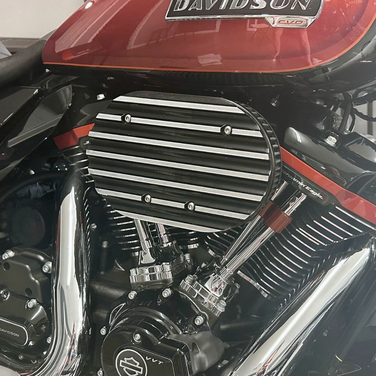 2025以降 ツーリング、ソフテイル NEXGEN 828 ハイフロー エアクリーナーキット コントラスト DK Custom